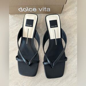 Dolce Vita Brevel Women’s Heel in Black Size 8